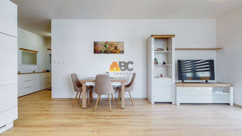 ABC realitná prenajme byt v Banskej Bystrici