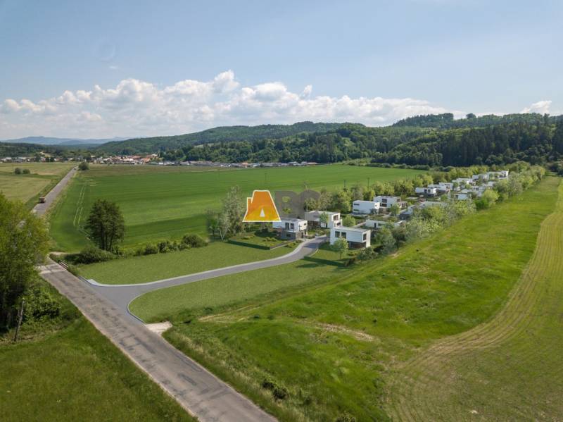 Banská Bystrica pozemok pre rodinný dom Slaič