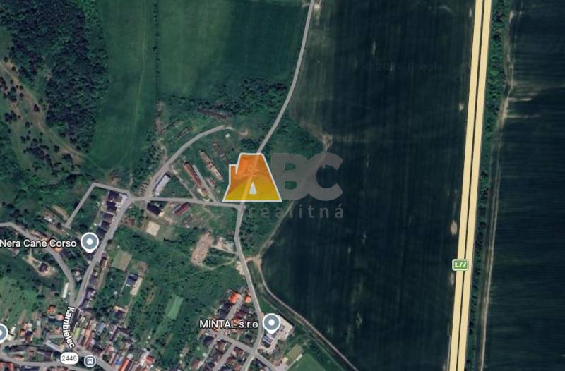 Komerčný pozemok Sielnica.jpg