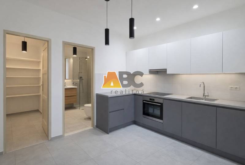 Zvolen dom na predaj starší 