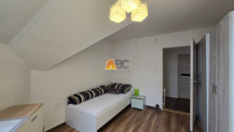 Sliač BB dom na prenájom