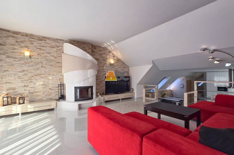 Dom na predaj Dolná Mičiná