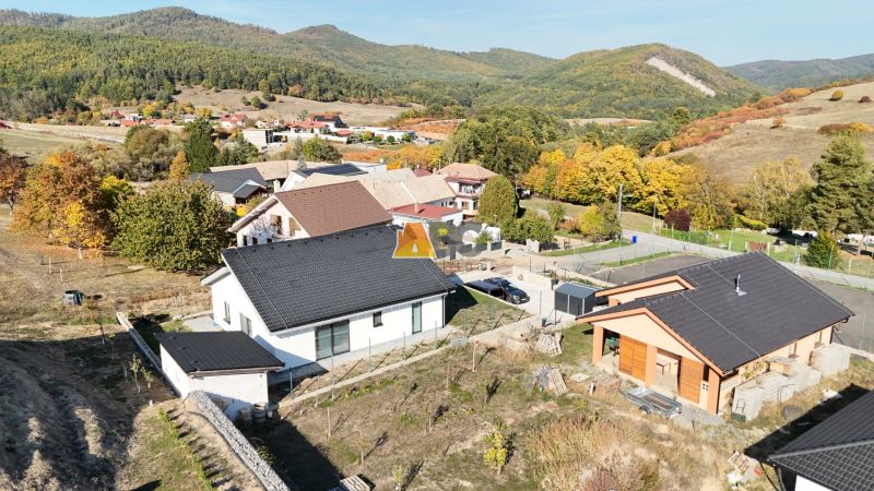 Predáme dom pri meste Zvolen
